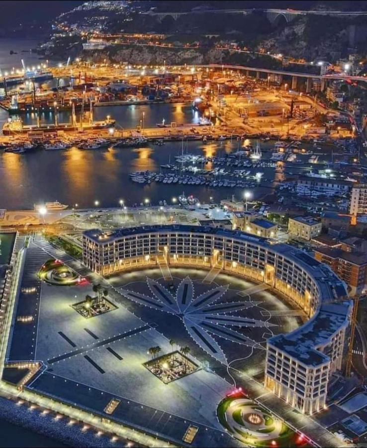 فيلا Doralice Comfort House Free Private Parking ساليرنو المظهر الخارجي الصورة